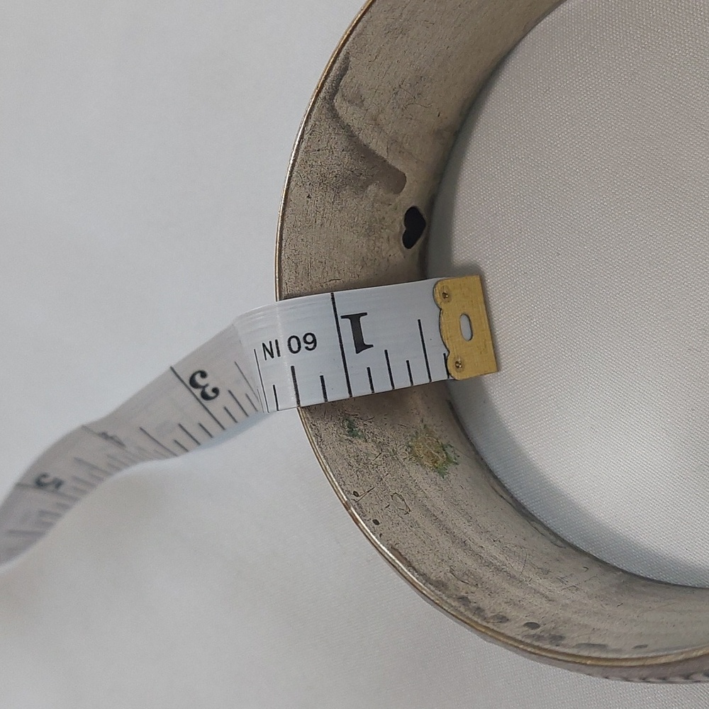 Silver Toned Bangle Bracelet.great For Dressup . - Picture 5 of 5